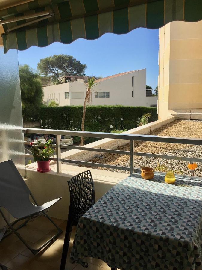 Studio 127, Vue Mer Et Piscine, Port Santa Lucia Saint-Raphaël المظهر الخارجي الصورة