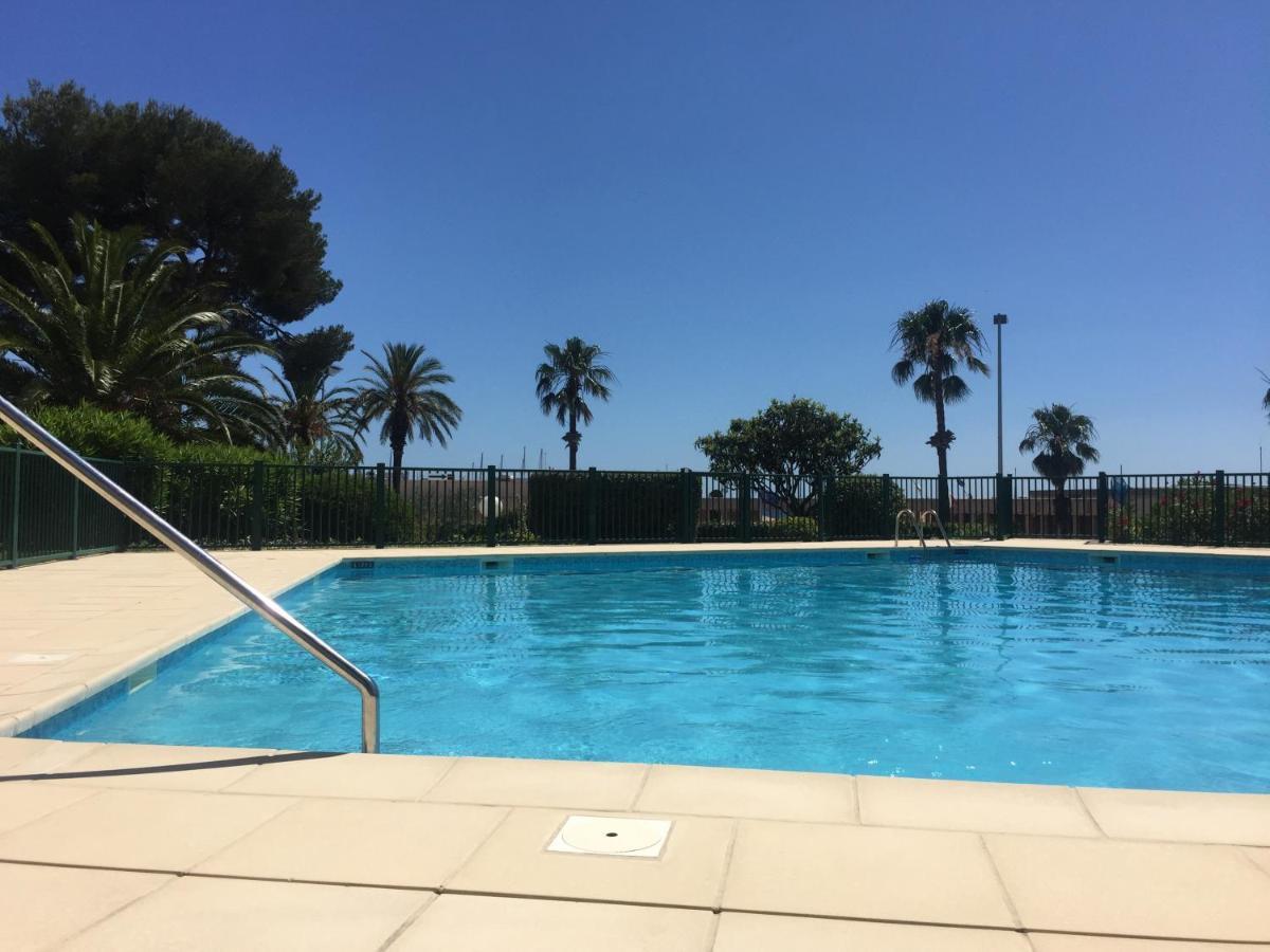 Studio 127, Vue Mer Et Piscine, Port Santa Lucia Saint-Raphaël المظهر الخارجي الصورة